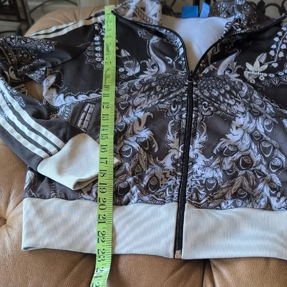 Adidas X Farm Rio Ornate Black and Gray Peacock Track Jacket - Picture 7 of 9